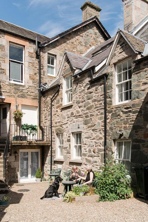 The Merryburn - Rooms And Courtyard Studios Dunkeld Eksteriør bilde