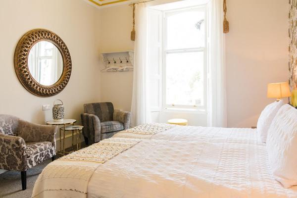 The Merryburn - Rooms And Courtyard Studios Dunkeld Eksteriør bilde